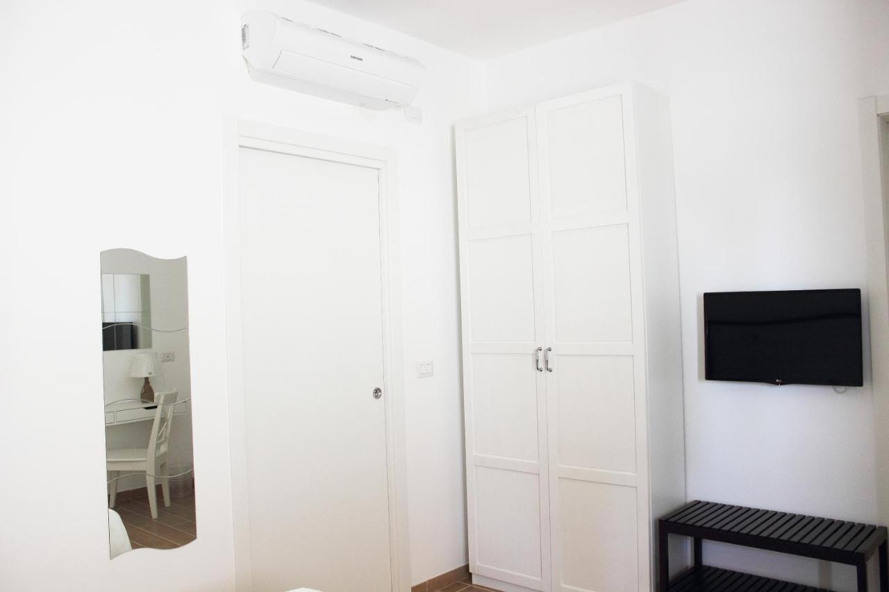 Chibia Casa Vacanze San Pietro in Bevagna Eksteriør billede