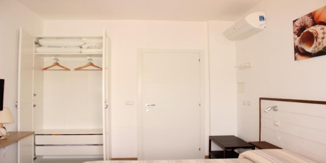 Chibia Casa Vacanze San Pietro in Bevagna Eksteriør billede