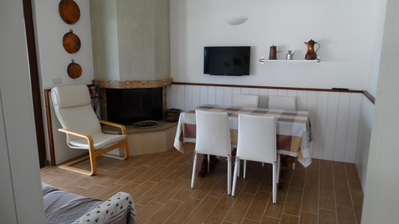 Chibia Casa Vacanze San Pietro in Bevagna Eksteriør billede
